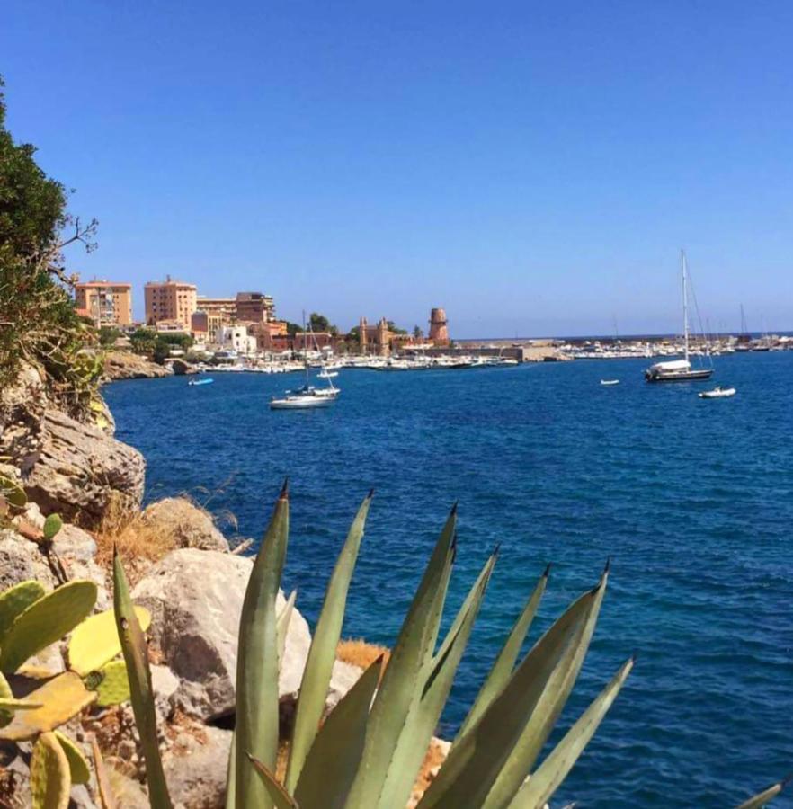 La Trinacria Mare Apartment Palermo Luaran gambar