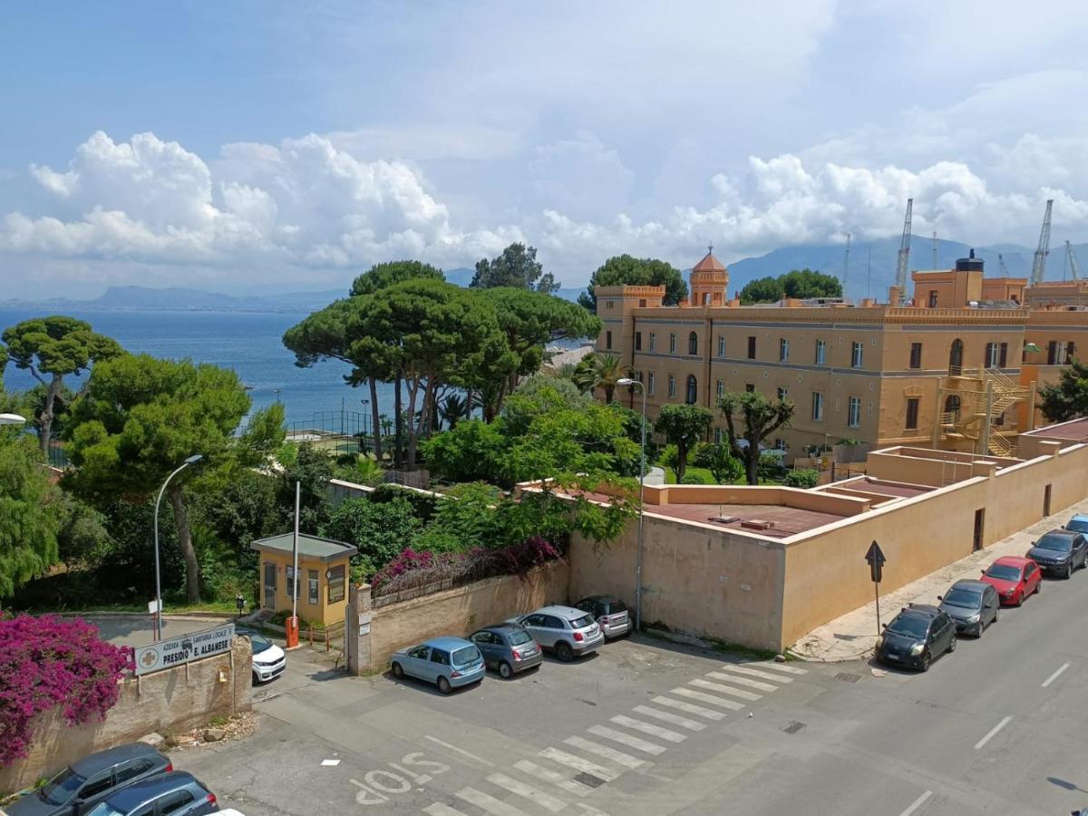 La Trinacria Mare Apartment Palermo Luaran gambar