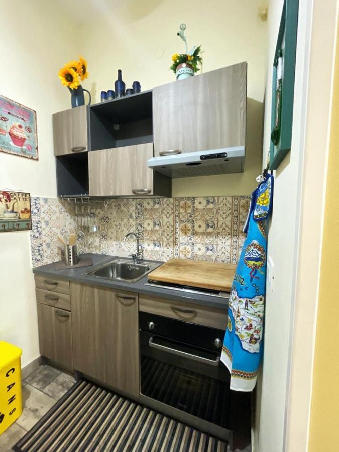 La Trinacria Mare Apartment Palermo Luaran gambar